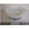 Image 1 : (1) Pyrex Horizon Blue Casserole