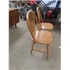 Image 2 : 2 Oak Wooden Kitchen Chairs