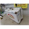 Image 2 : Vintage Metal Lethbridge Dry Ginger Ale Picnic Cooler 10" x 15" x 22"