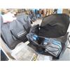 Image 1 : 2 Small Bags
