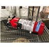 Image 1 : New charged fire extinguisher w/ wall mount
