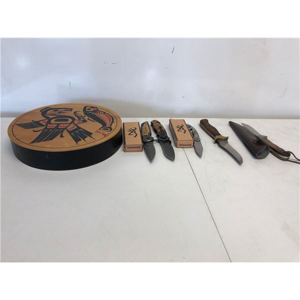 Group of assorted pocket knives w/ First Nations decorative piece - includes Browning folding knives