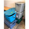 Image 2 : Group of assorted sizes storage totes