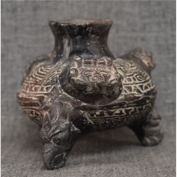 POTTERY TRI LEG VASE