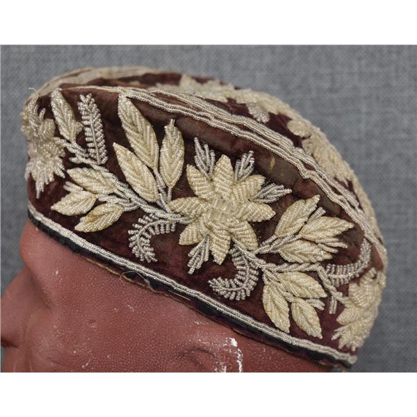 IROQUOIS INDIAN HAT