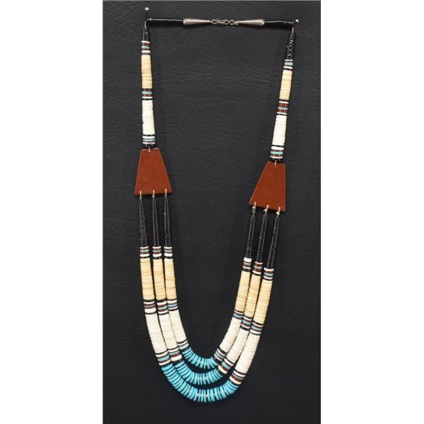 SANTO DOMINGO INDIAN NECKLACE