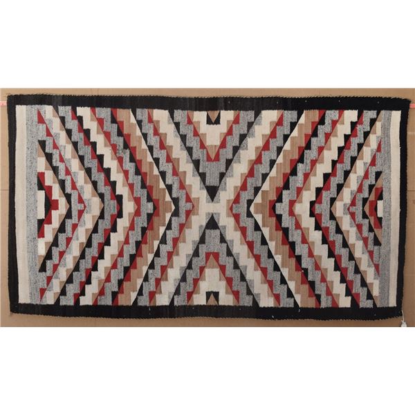 NAVAJO INDIAN TEXTILE