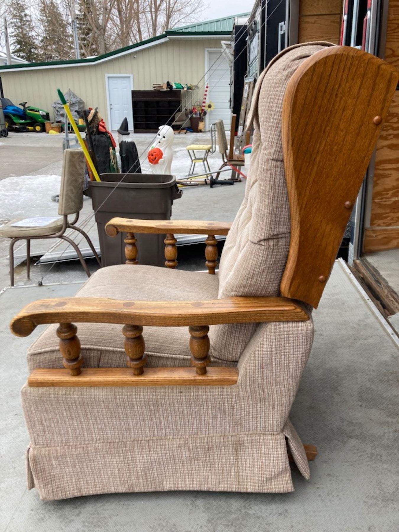 VINTAGE PLATFORM ROCKER WITH WOODEN ARMS