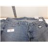 Image 2 : Old Navy jeans - secret-slim pockets size 18