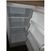 Image 2 : Kenmore stand-up freezer works
