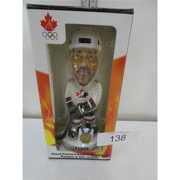 hand painted bobble head doll - Lindros
