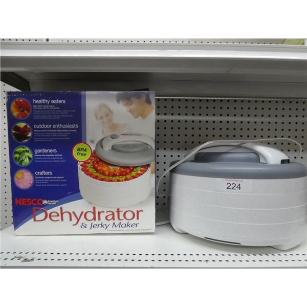 Nesco Dehydrator & Jerky Maker