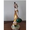 Image 3 : 12" Figurine A