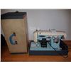 Image 1 : Woodward Sewing Machine Cat A