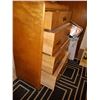 Image 5 : Chiffonier Cat C