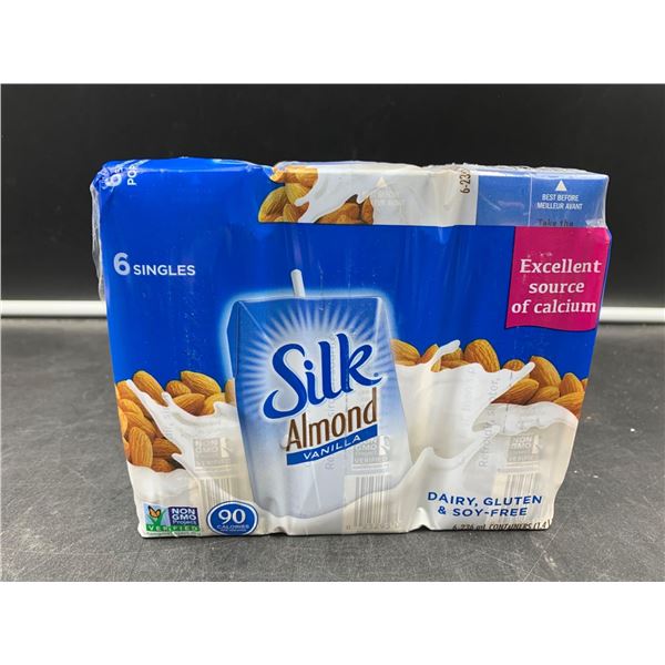 Silk Almond Vanilla (6 x 236ml)