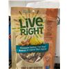 Image 2 : CASE LOT- Live Right Pineapple Cashew Thai Heat 6 x 100g