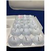 Image 2 : Lot of 18 Assorted Titleist Golf Balls