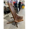 Image 3 : Melino Wooden Folding Chair See Pic for 1 Cracked Slat