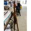 Image 4 : Melino Wooden Folding Chair See Pic for 1 Cracked Slat