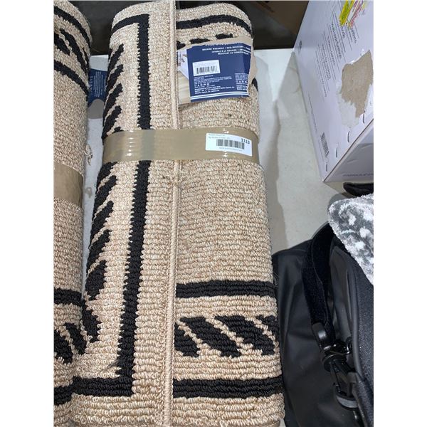 Nautica Home Accent Carpet Runner 24" x 72" Slight damage as seen in Photos