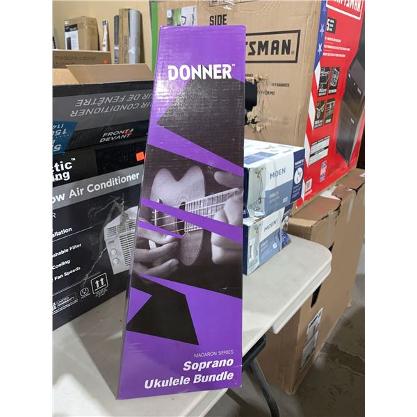 Donner Macaron Series Soprano Ukulele Bundle