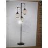 Image 2 : Bridgeport Designs Floor Lamp Black Finish 4 way Switch