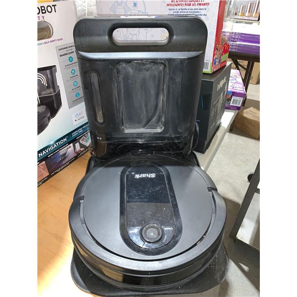 Shark IQ XL Robot Vacuum With Self Empty Docking Station