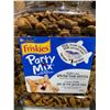 Image 2 : Friskies Party Mix w/ Real Ocean Whitefish 454g x 3