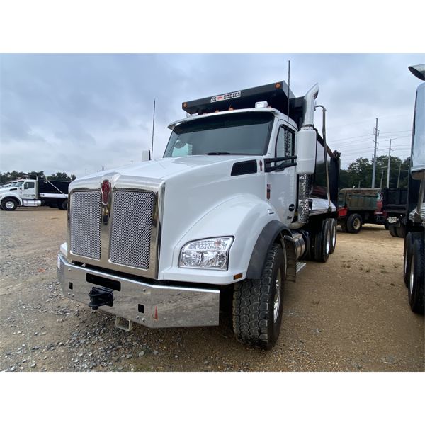 2023 KENWORTH T880 Dump Truck
