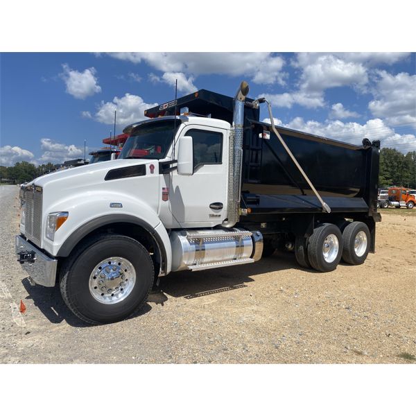 2023 KENWORTH T880S Dump Truck
