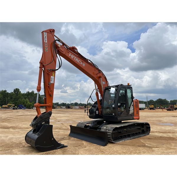 2021 HITACHI ZX135USBL-6 Excavator