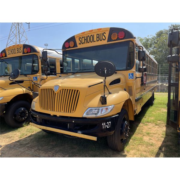 2011 IC BUS CE SERIES Bus