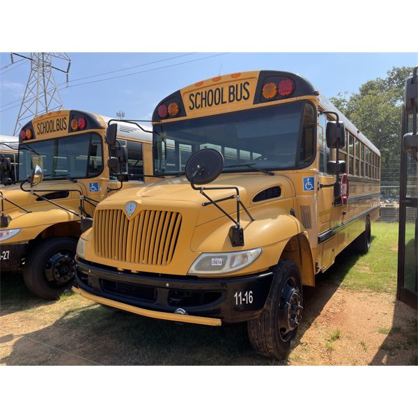 2011 IC BUS CE SERIES Bus