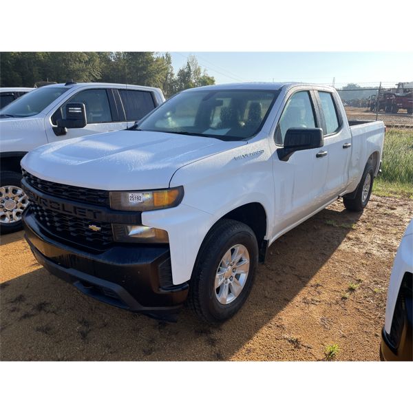 2020 CHEVROLET SILVERADO Pickup Truck