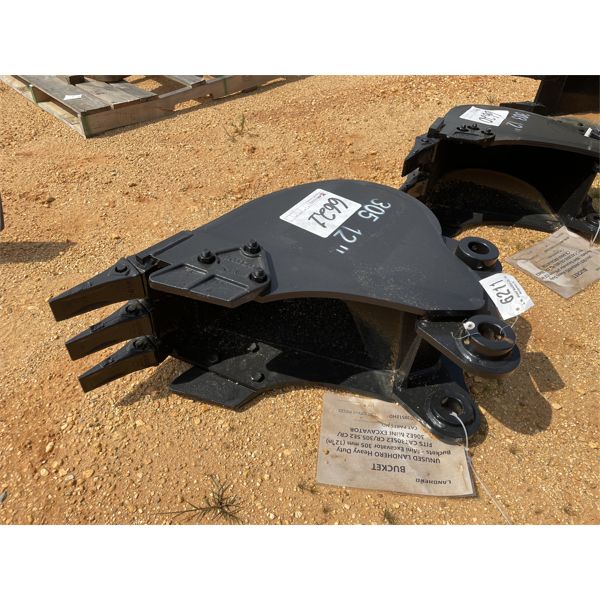 2023 LANDHERO 12" HEAVY DUTY BUCKET