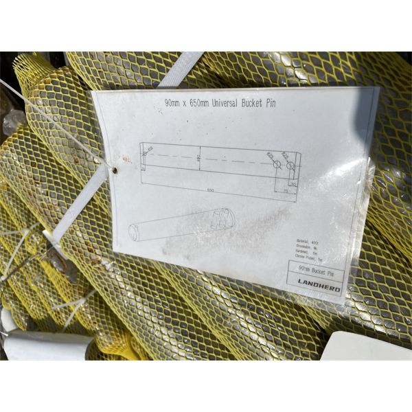2023 LANDHERO 90 mm BUCKET PINS
