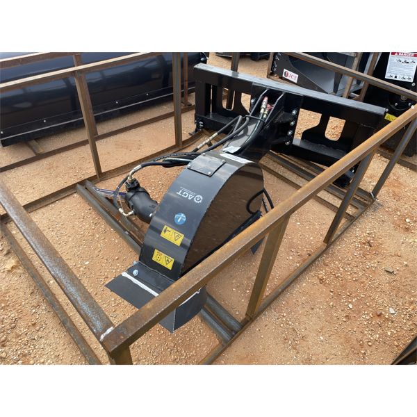 2023 MOWER KING 74" BROOM