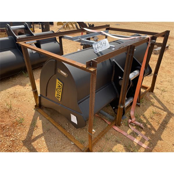 TROJAN 72" CLEANOUT BUCKET