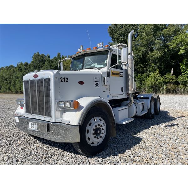 2006 PETERBILT 378 Day Cab Truck