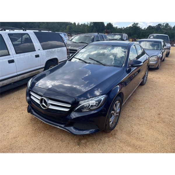 2015 MERCEDES-BENZ C300 Automobile