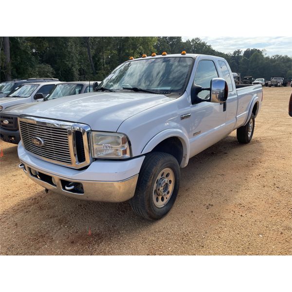 2006 FORD F250 XLT Pickup Truck