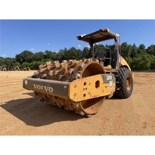 2019 VOLVO SD115B Roller