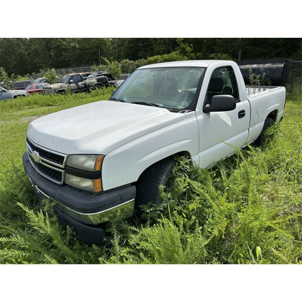 2006 CHEVROLET 1500 Pickup Truck
