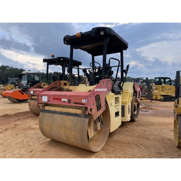 2010 DYNAPAC CC224 Roller