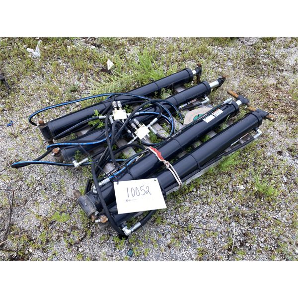 (4) PRINCE HYD CYLINDERS