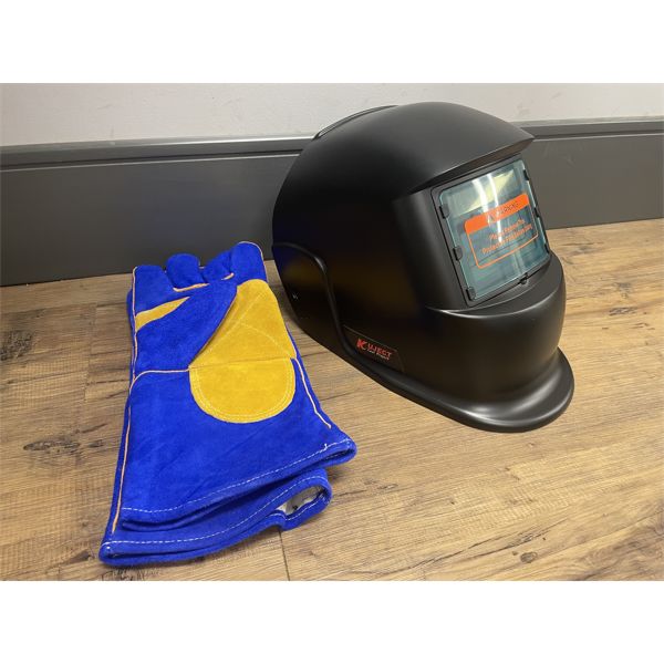AUTO DARKENING WELDING HELMENT W/ GLOVES