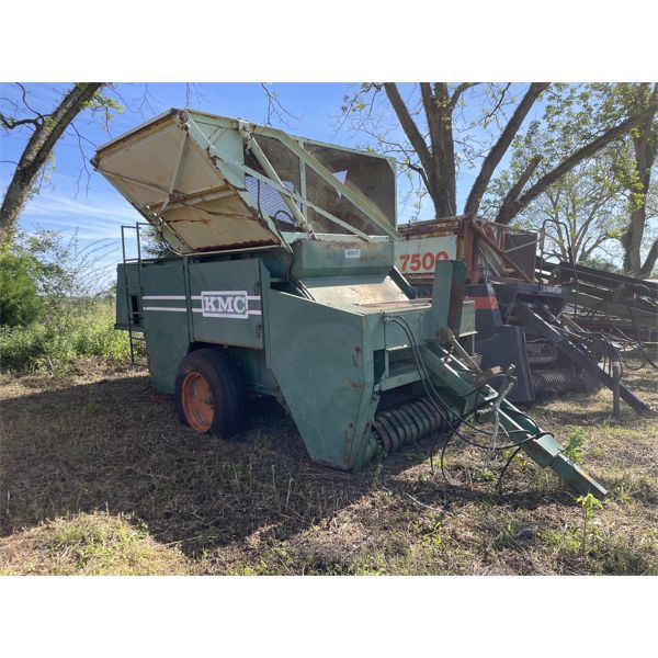 KMC PEANUT COMBINE