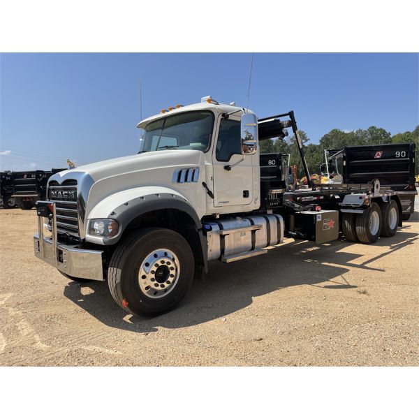 2023 MACK GR64F Roll Off Truck