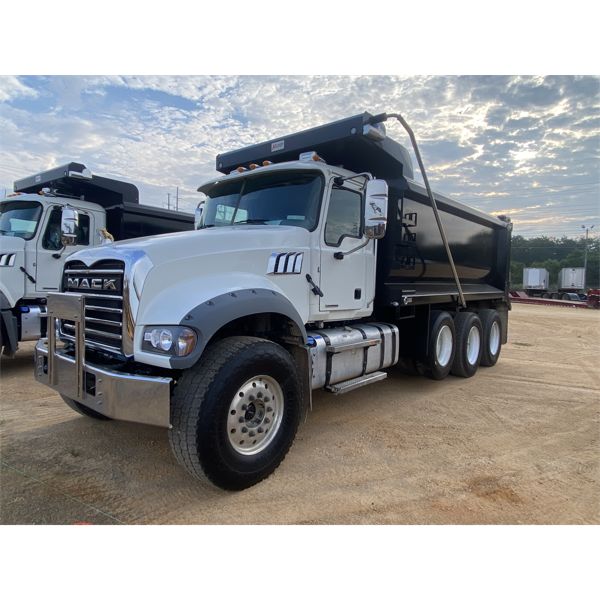 2023 MACK GR64F Dump Truck